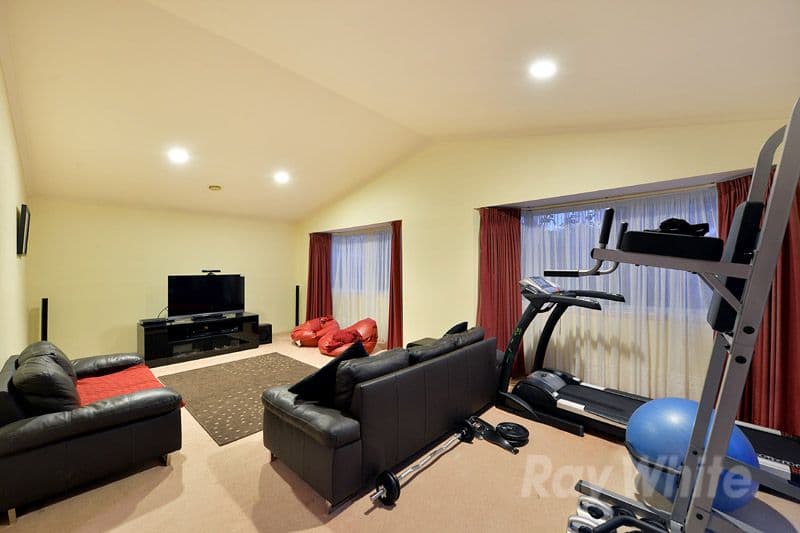 16 Carnoustie Court, ROWVILLE VIC 3178, Rowville - Thumbnail 4