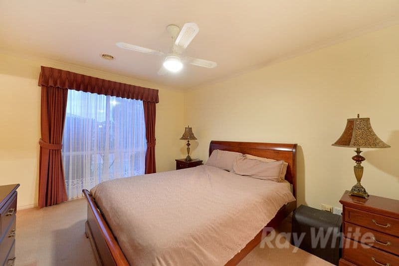 16 Carnoustie Court, ROWVILLE VIC 3178, Rowville - Thumbnail 5