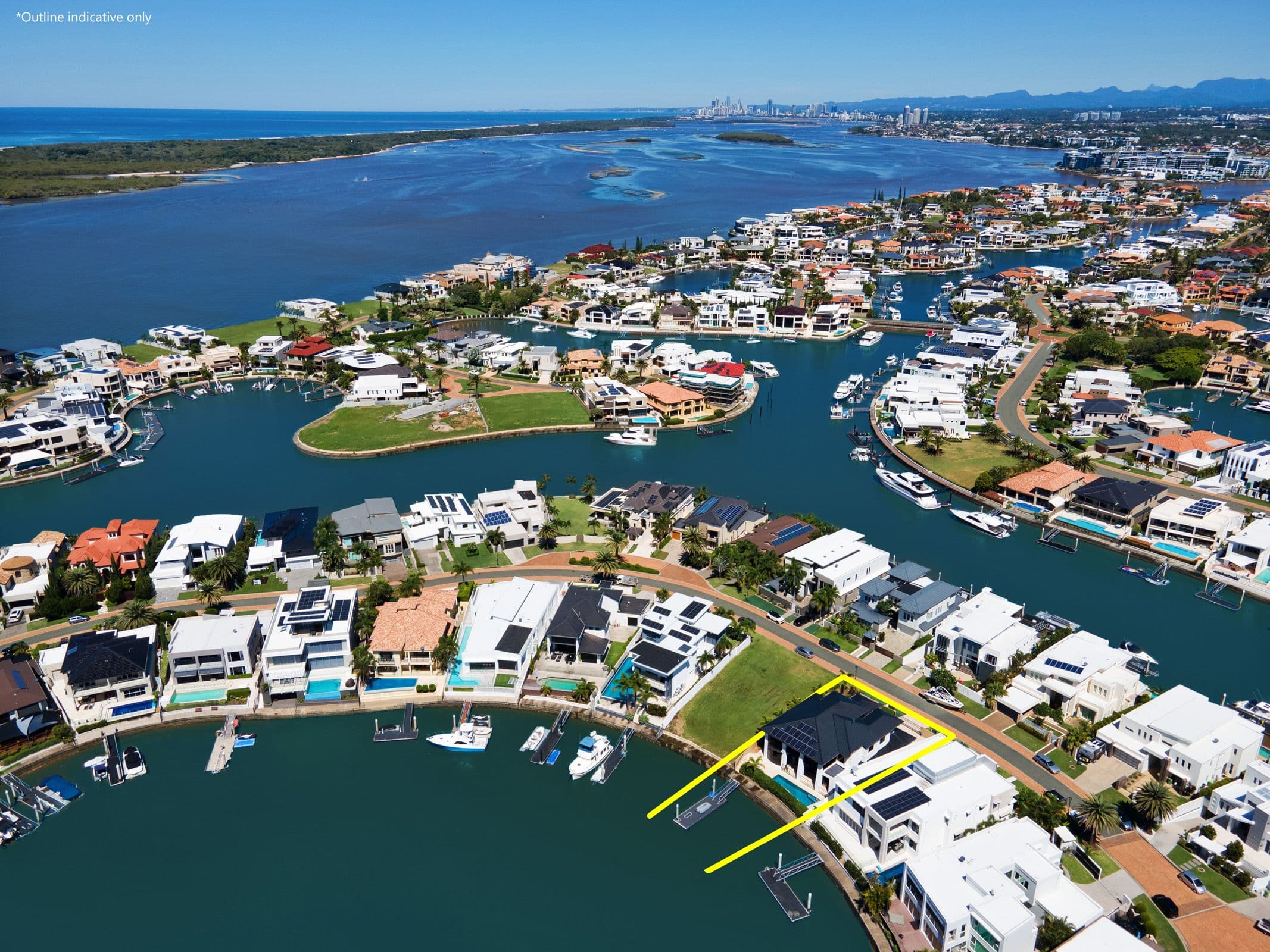 53 Royal Albert Crescent, Sovereign Islands QLD 4216, Sovereign Islands - Thumbnail 2