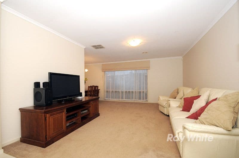 15 Durack Avenue, LYNBROOK VIC 3975, Lynbrook - Thumbnail 2