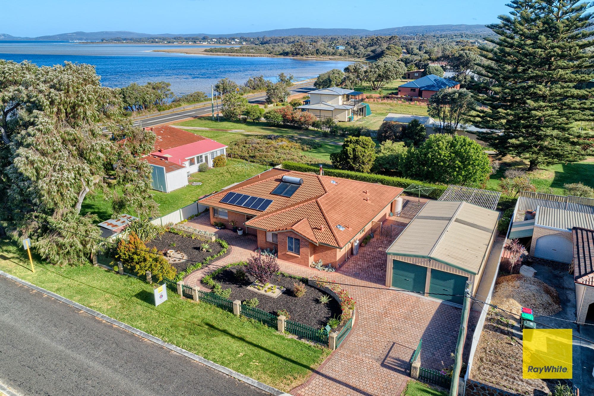 5 Bramwell Road, Robinson WA 6330, Robinson - Thumbnail 2