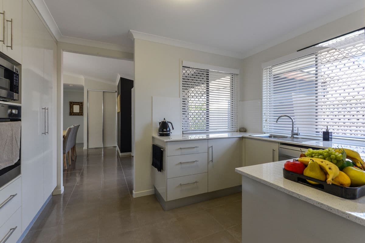 8 Leivesley Street, Bundaberg East QLD 4670, Bundaberg East - Thumbnail 7