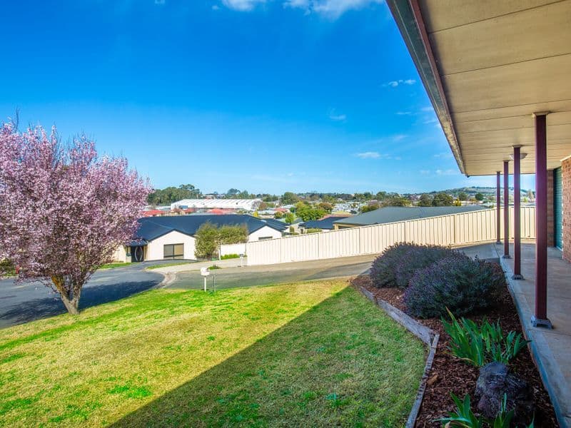 24 Peters Street, Mount Gambier SA 5290, Mount Gambier - Thumbnail 3