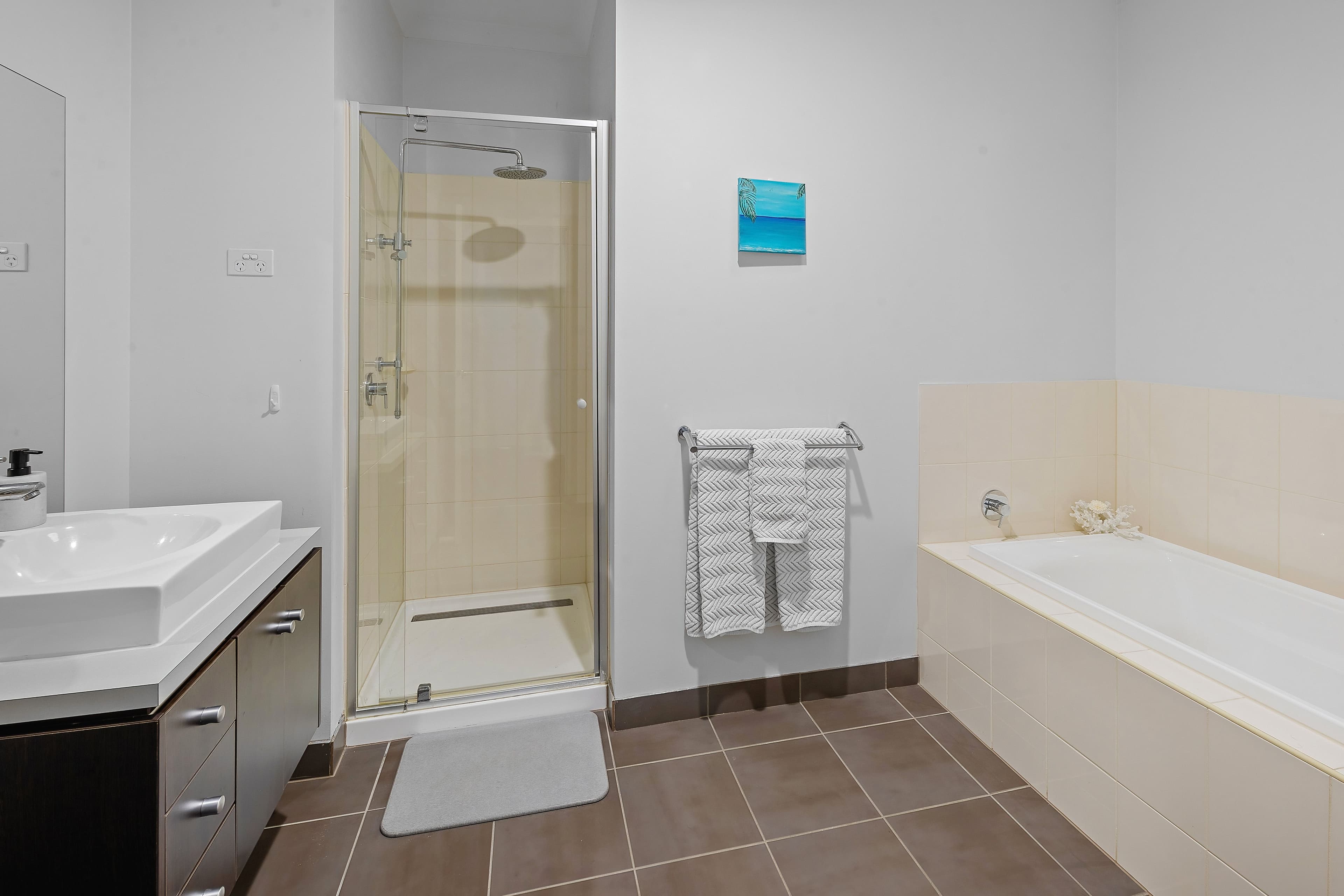 4 Carney Street, Lalor VIC 3075, Lalor - Thumbnail 7