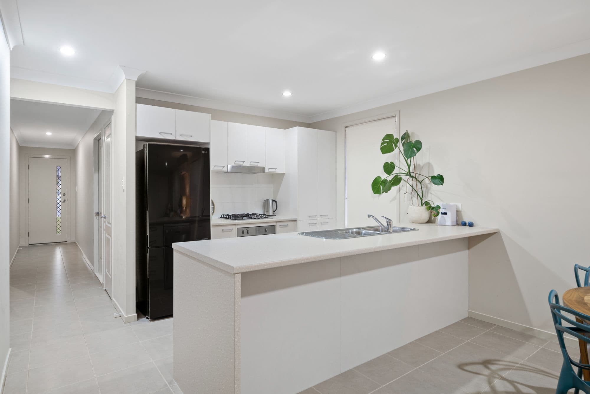 27 Blue View Terrace, Glenmore Park NSW 2745, Glenmore Park - Thumbnail 2