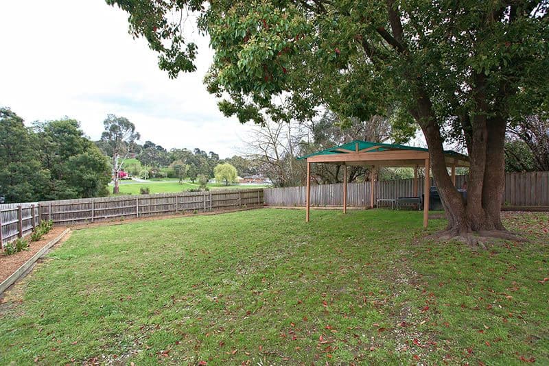 21 Greenslopes Drive, MOOROOLBARK VIC 3138, Mooroolbark - Thumbnail 3