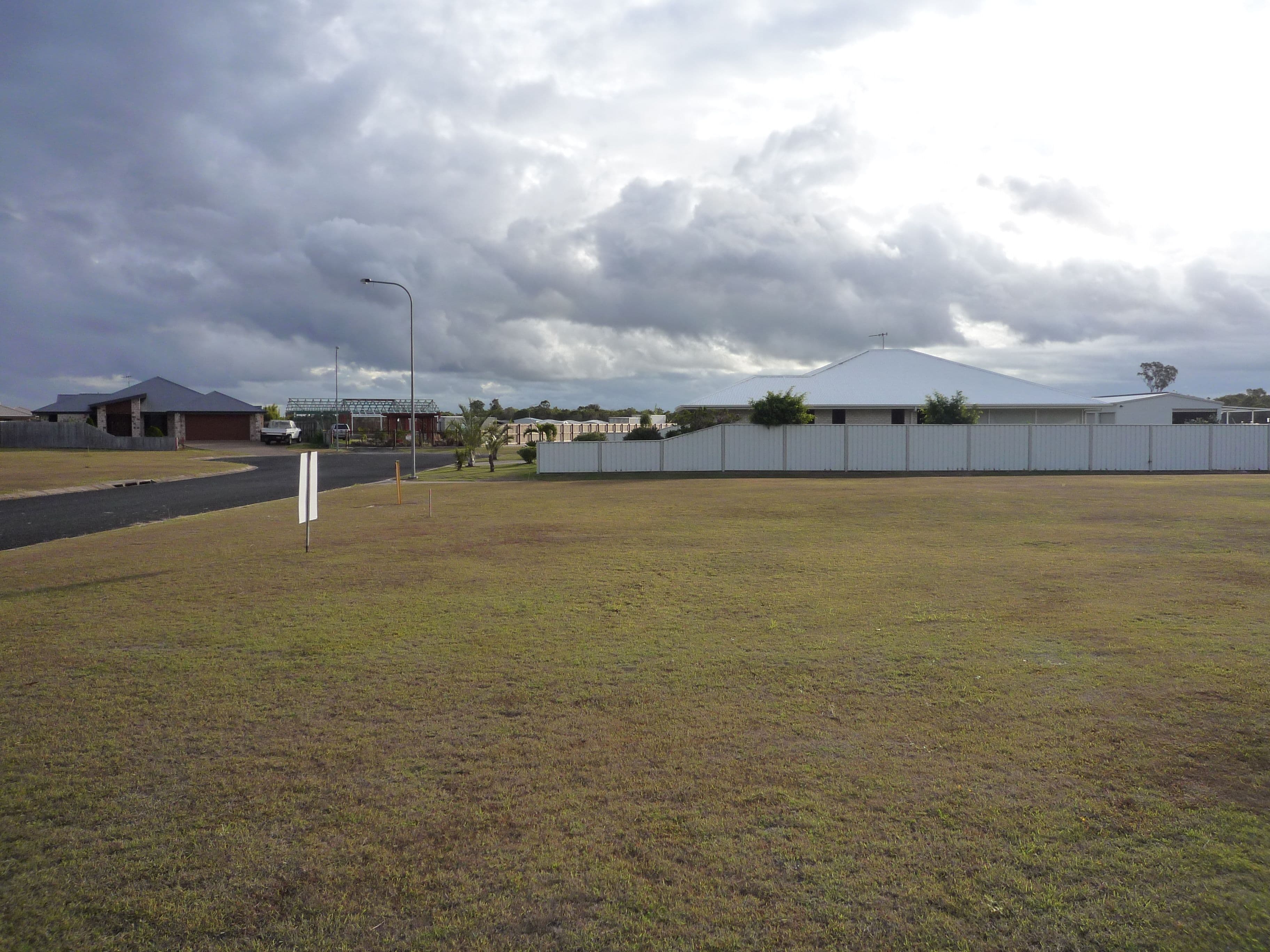 6 SUNDEW Court, Woodgate QLD 4660, Woodgate - Thumbnail 2