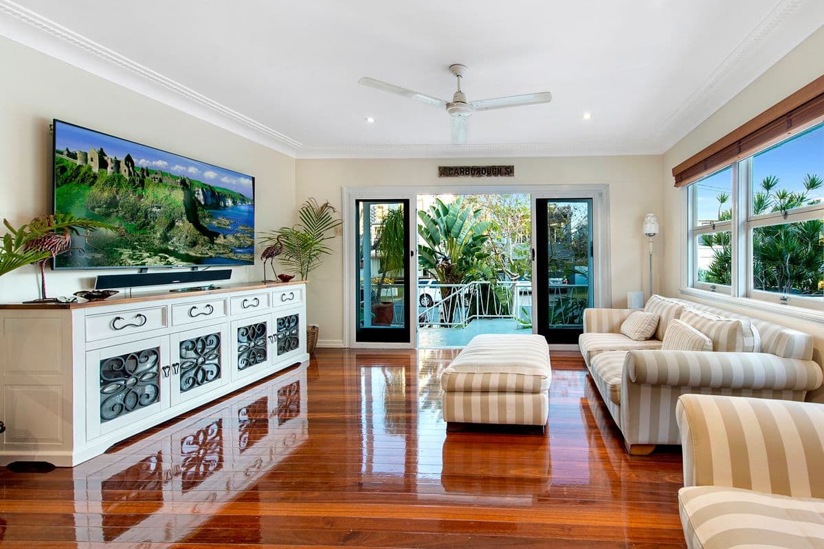 31 Pine Avenue, Surfers Paradise QLD 4217, Surfers Paradise - Thumbnail 4