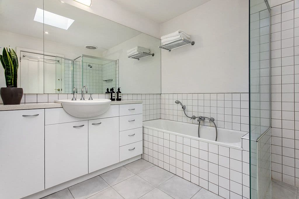 7 Gladstone Avenue, NORTHCOTE VIC 3070, Northcote - Thumbnail 5