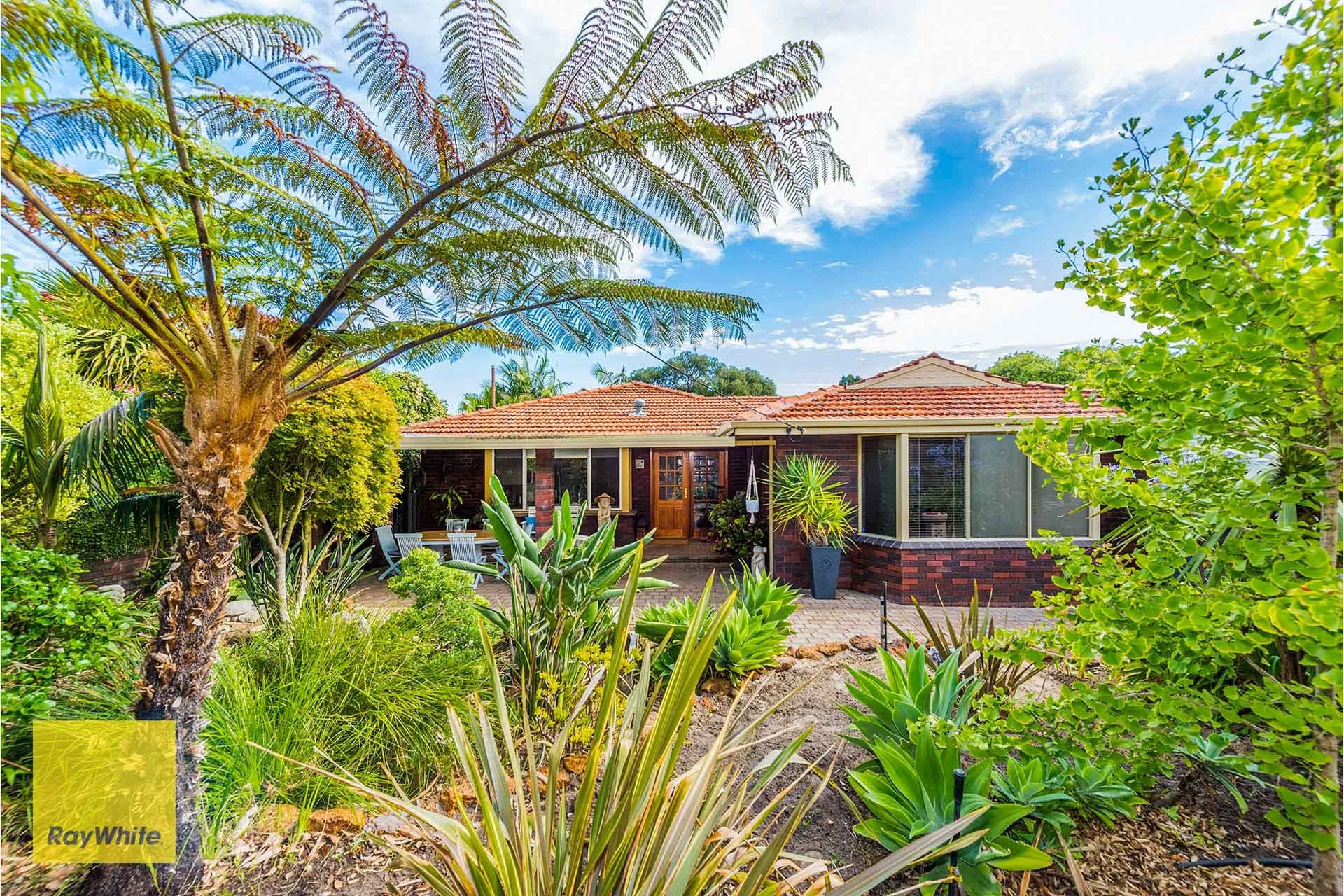 7 Blamire Road, Kalamunda WA 6076, Kalamunda - Image 1