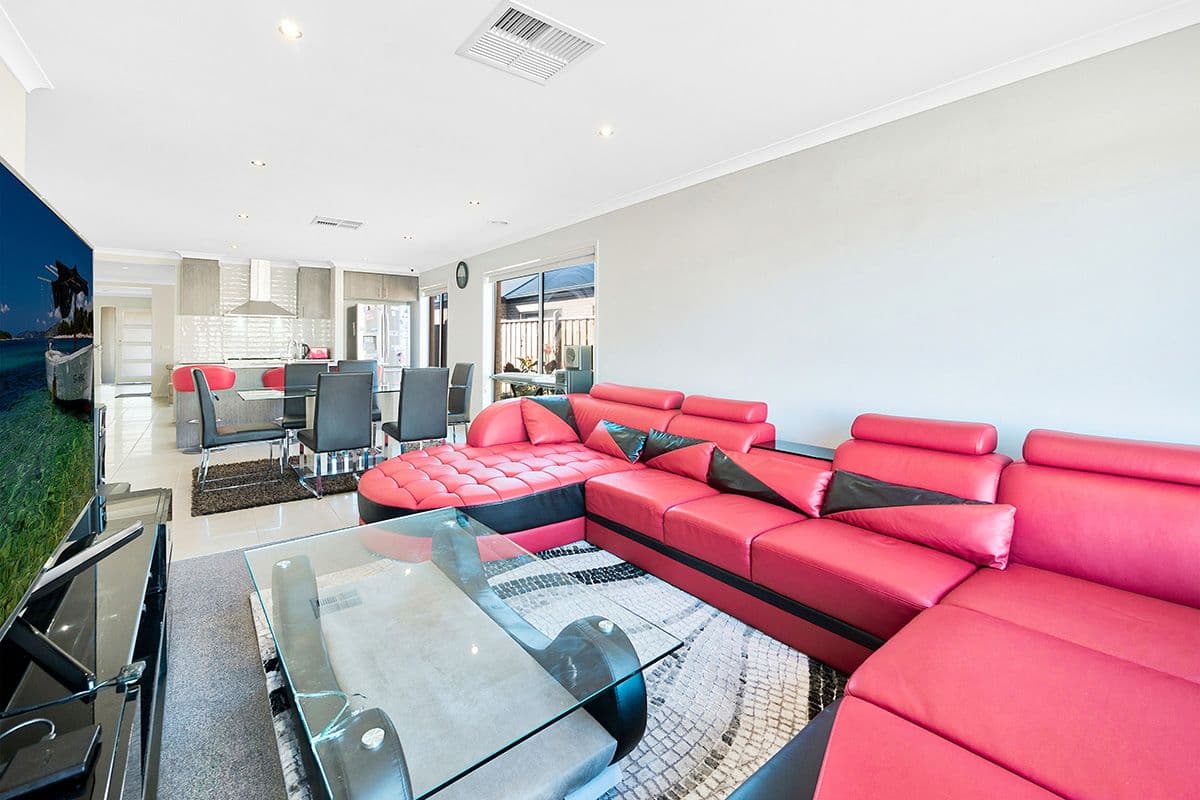 13 Greenglade Way, Cranbourne East VIC 3977, Cranbourne East - Thumbnail 8