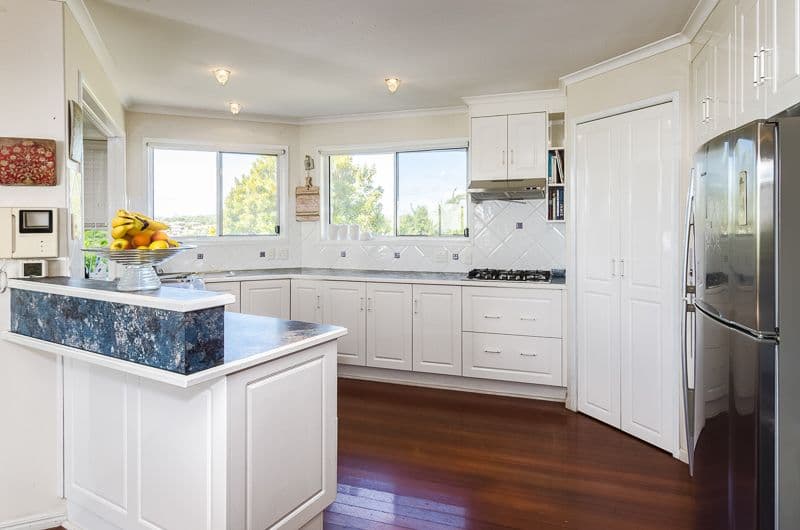 16 Fairbairn Place, Clinton QLD 4680, Clinton - Thumbnail 4