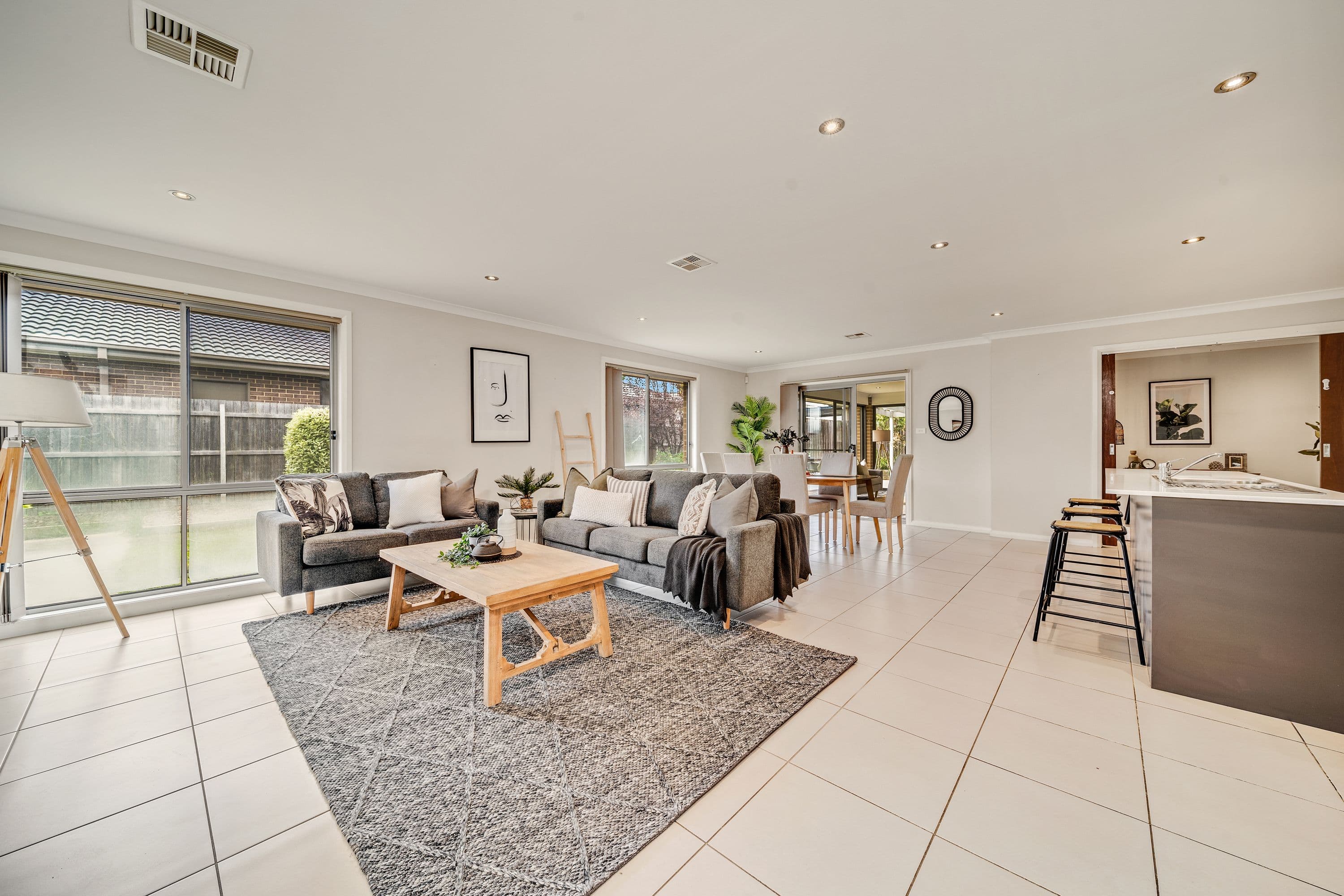 24 Macfarlane Burnet Avenue, Macgregor ACT 2615, Macgregor - Thumbnail 7