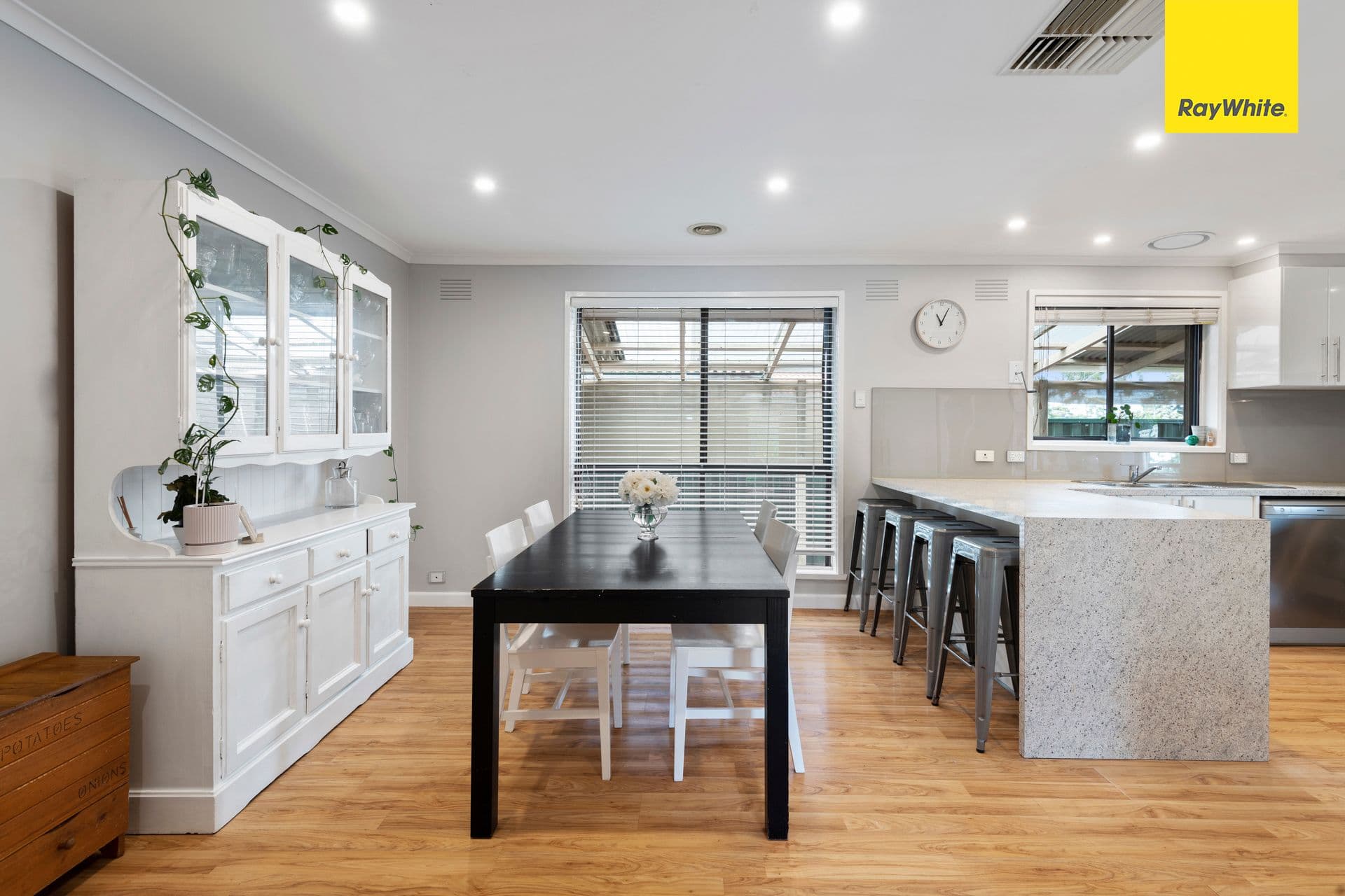 298 Sunshine Avenue, Keilor Downs VIC 3038, Keilor Downs - Thumbnail 8