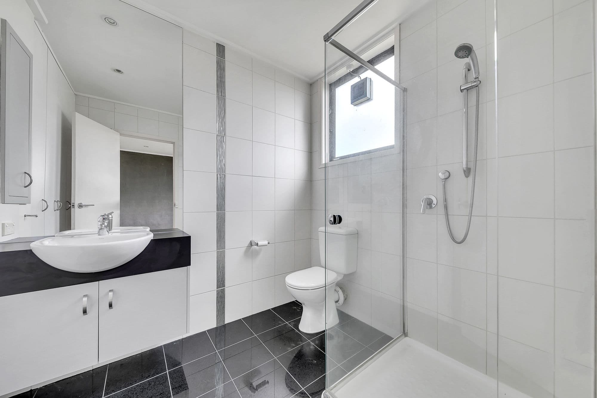 10 Fitzroy Street, Geelong VIC 3220, Geelong - Thumbnail 7