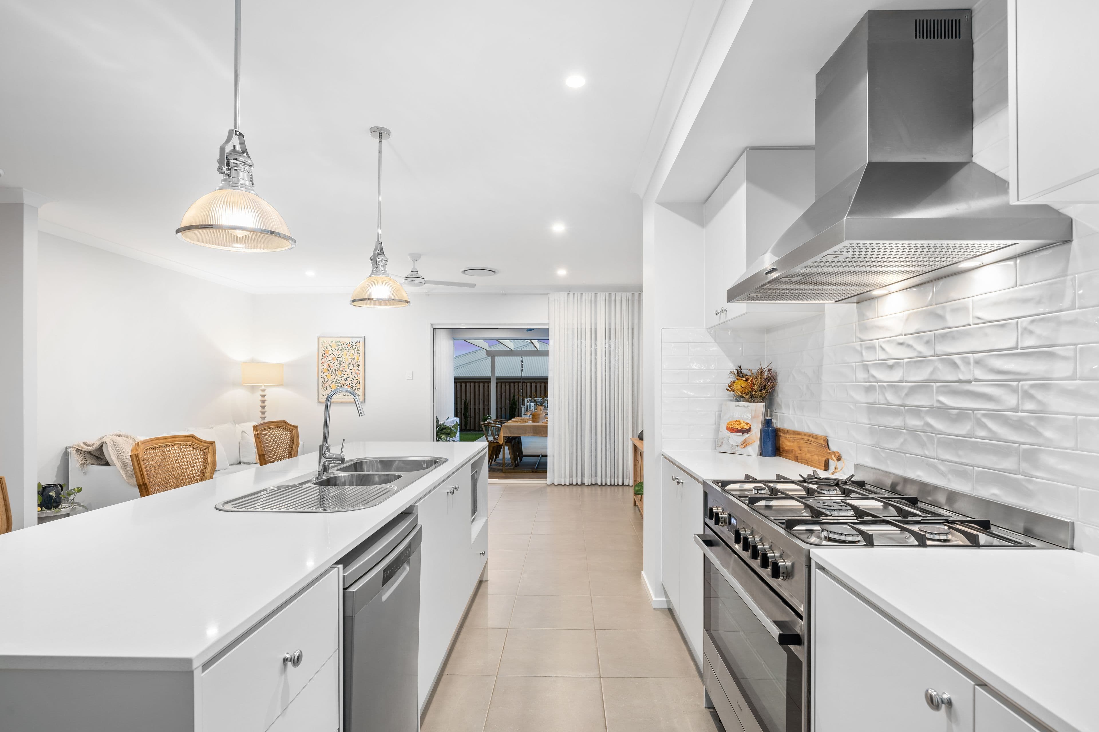 30 Explorers Road, White Rock QLD 4306, White Rock - Thumbnail 2