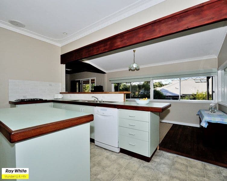20 Reddy Avenue, MUNDARING WA 6073, Mundaring - Thumbnail 6