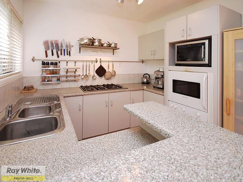 1010   South Pine Road, EVERTON HILLS QLD 4053, Everton Hills - Thumbnail 5