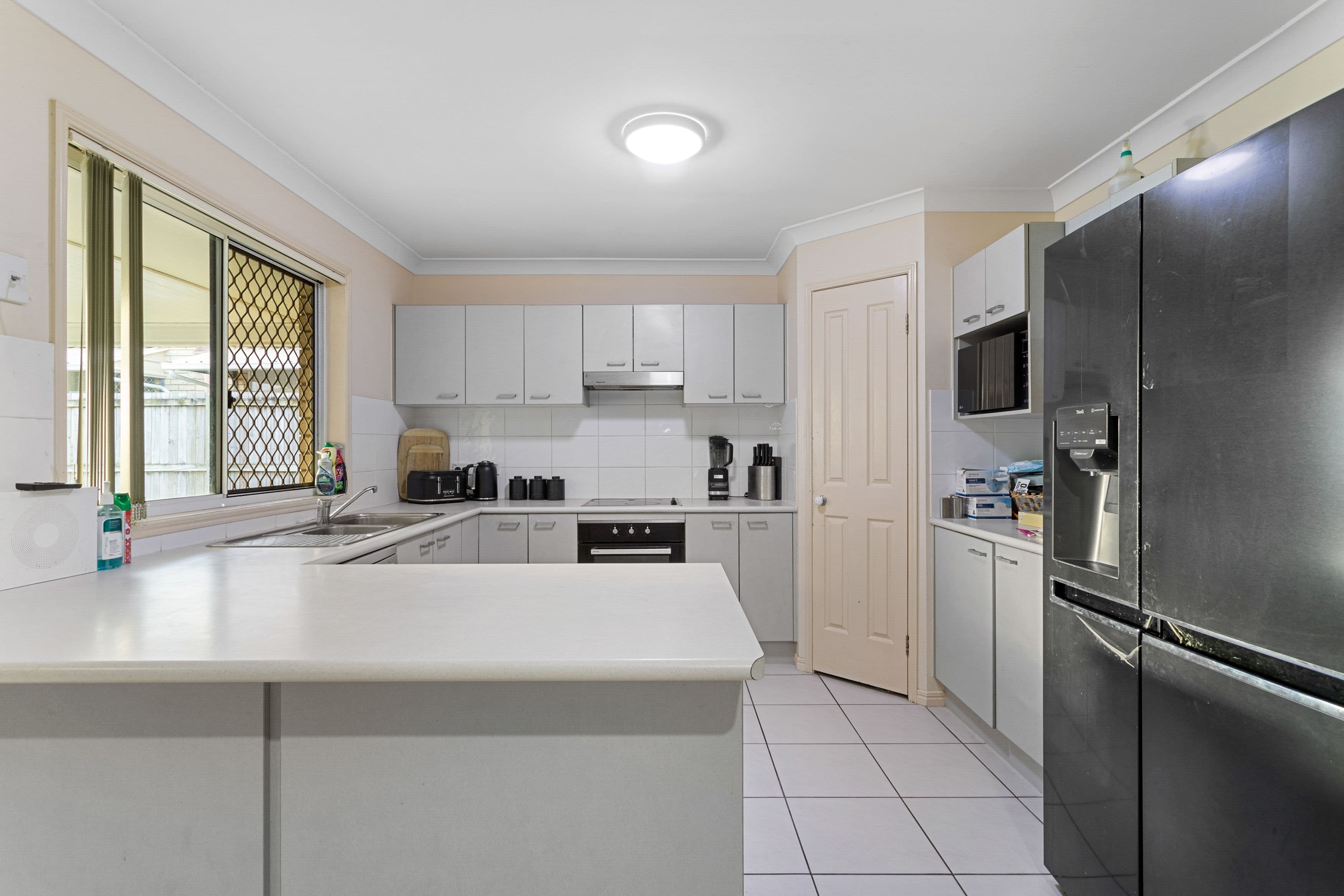 47 Hubner Drive, Rothwell QLD 4022, Rothwell - Thumbnail 2