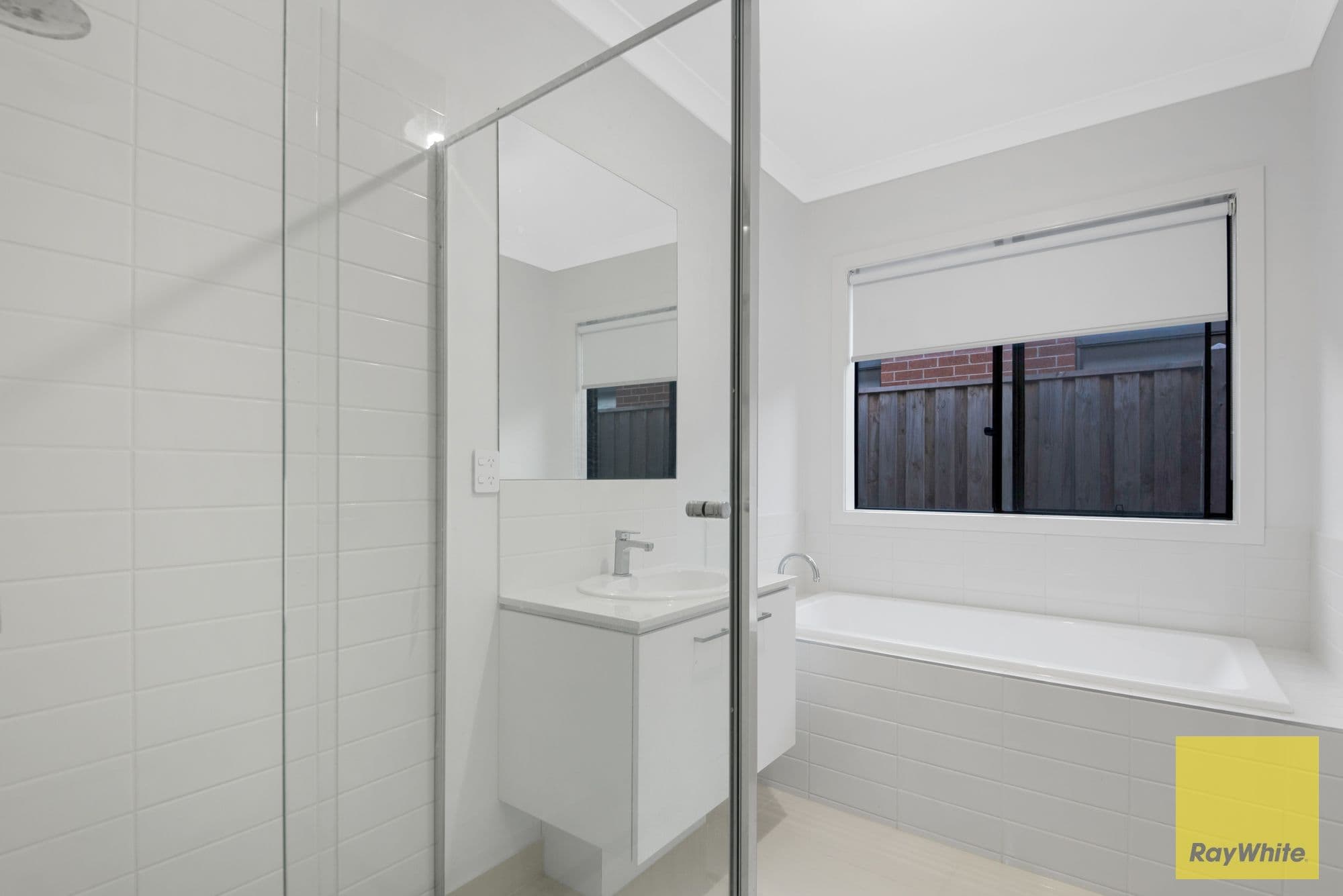 14 Donahue Street, Truganina VIC 3029, Truganina - Thumbnail 7