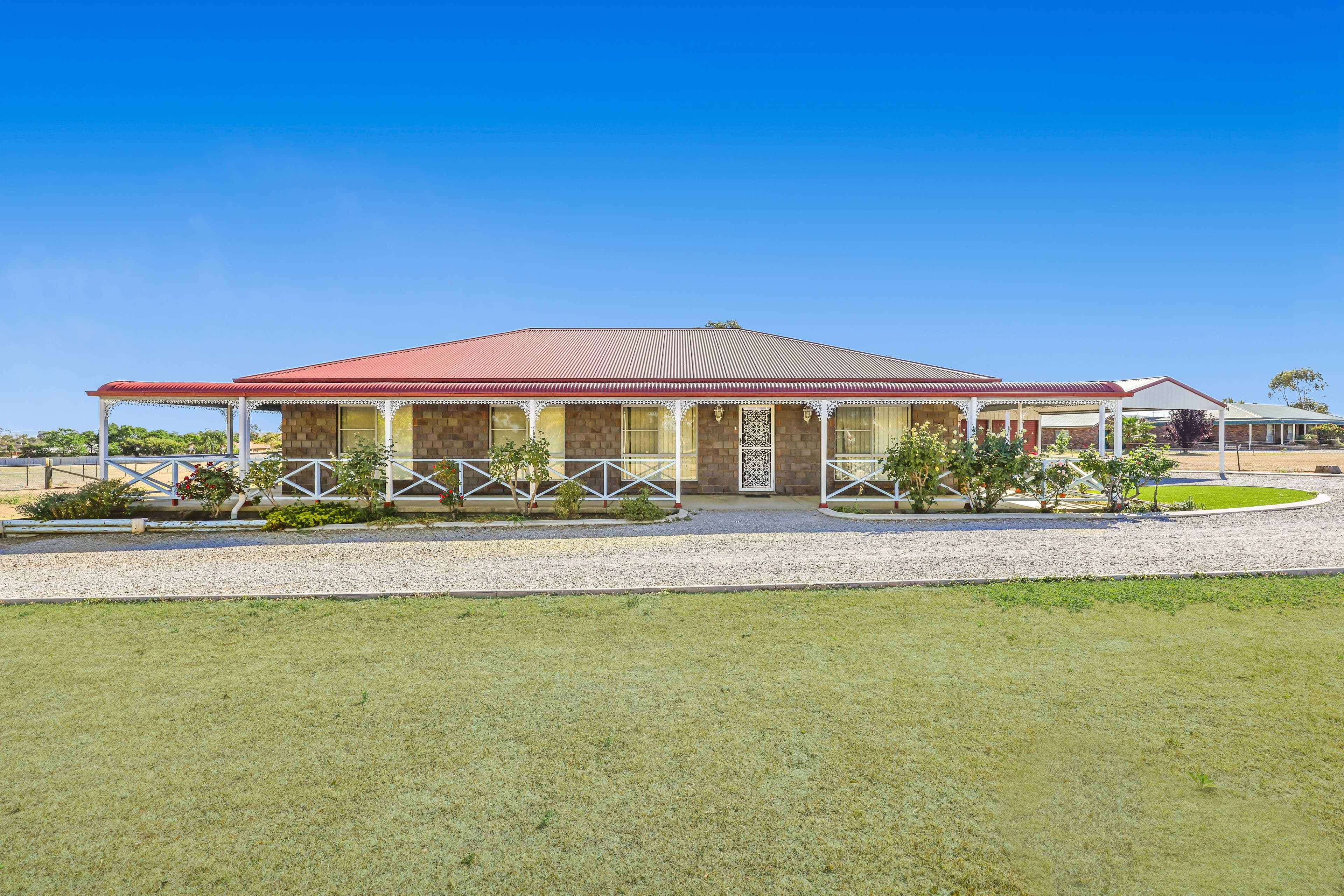 13B Warwick Road, Tamworth NSW 2340, Tamworth - Thumbnail 2