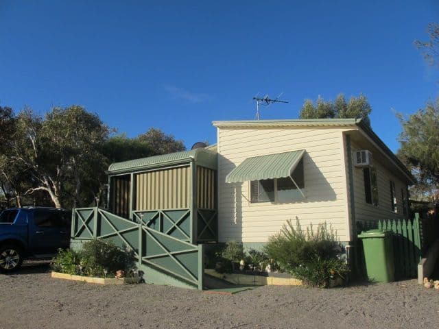 Chalet 35 Drummond Cove Caravan Park, DRUMMOND COVE WA 6532, Drummond Cove - Image 1