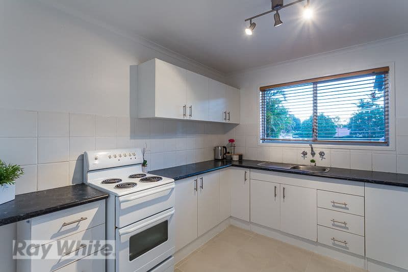 54 Mill Street, Redland Bay QLD 4165, Redland Bay - Thumbnail 3