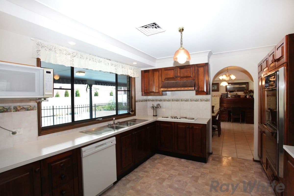 29 Watson Drive, PENRITH NSW 2750, Penrith - Thumbnail 4