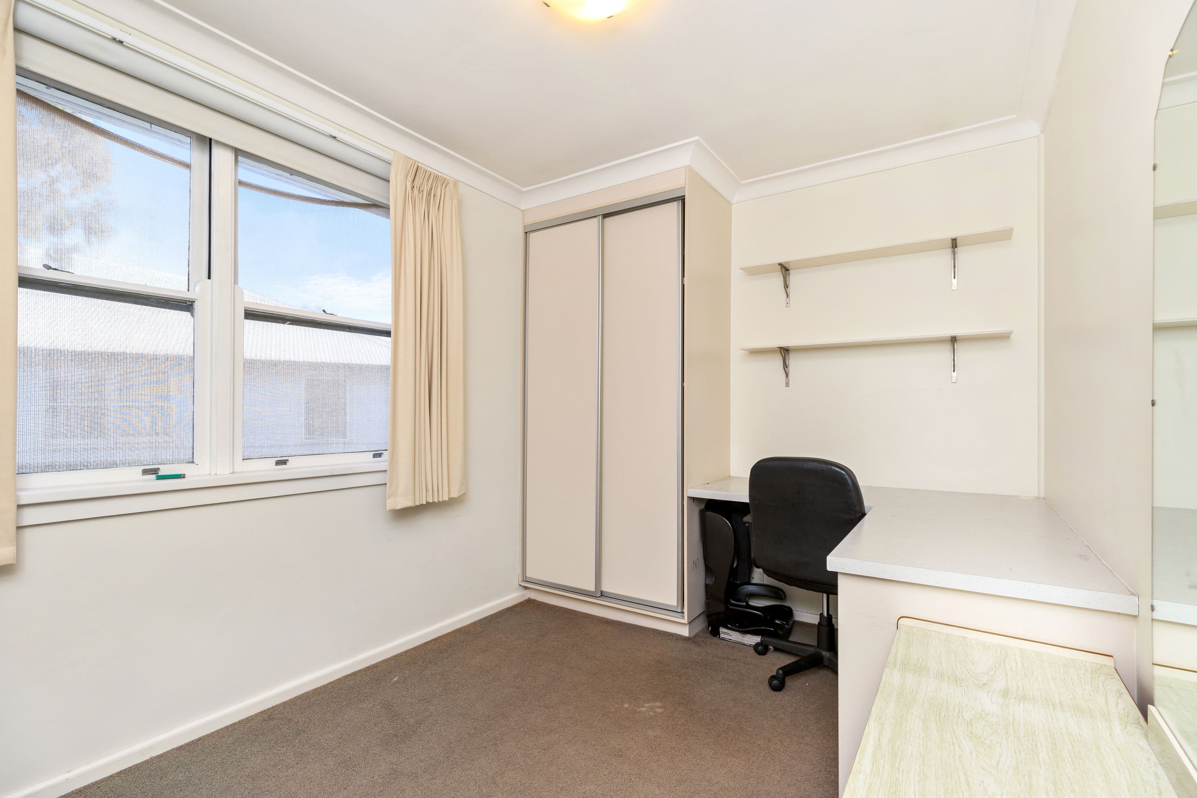 37 Jack Avenue, Mount Austin NSW 2650, Mount Austin - Thumbnail 4