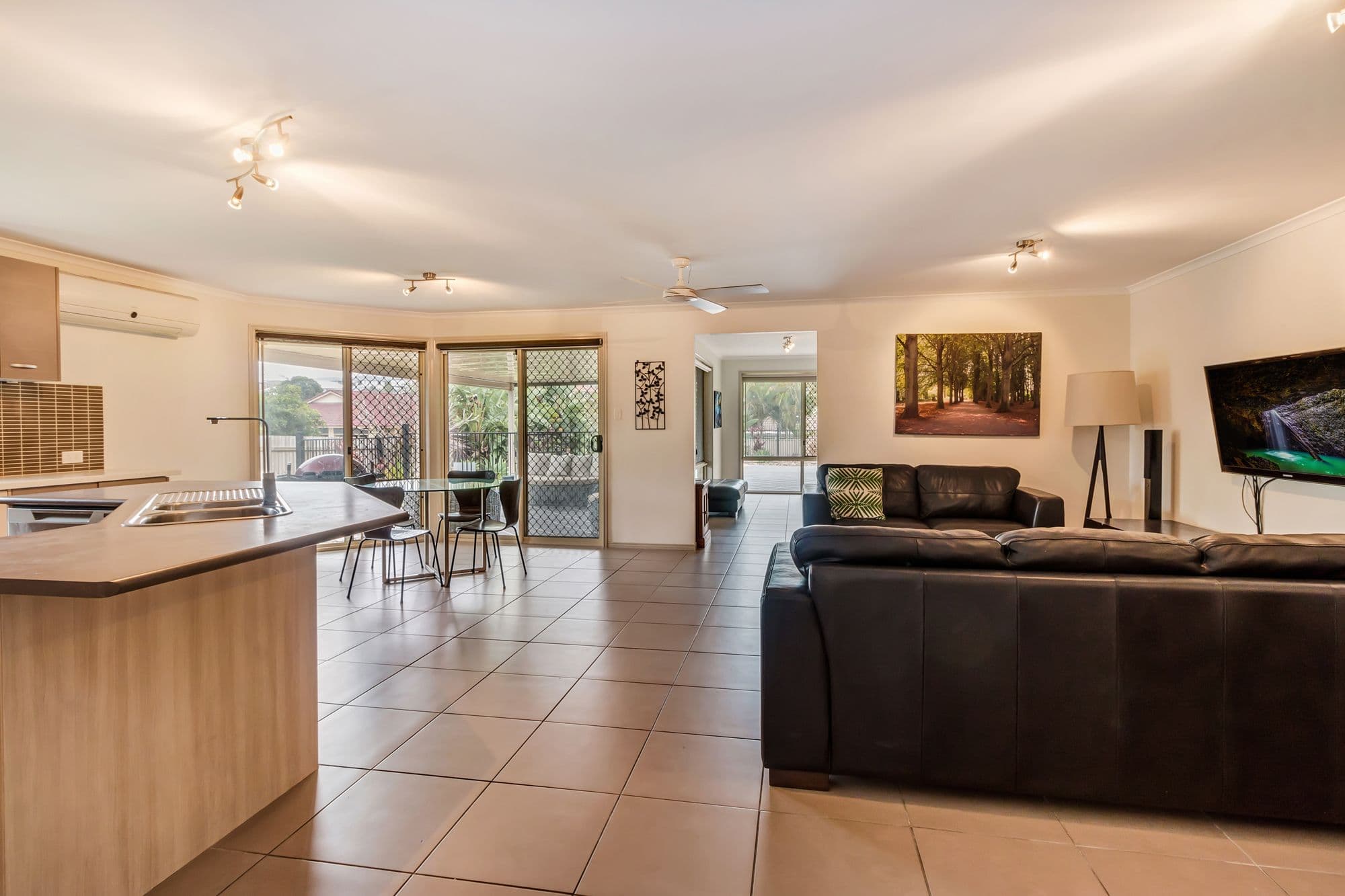 21 Bridie Drive, Upper Coomera QLD 4209, Upper Coomera - Thumbnail 3