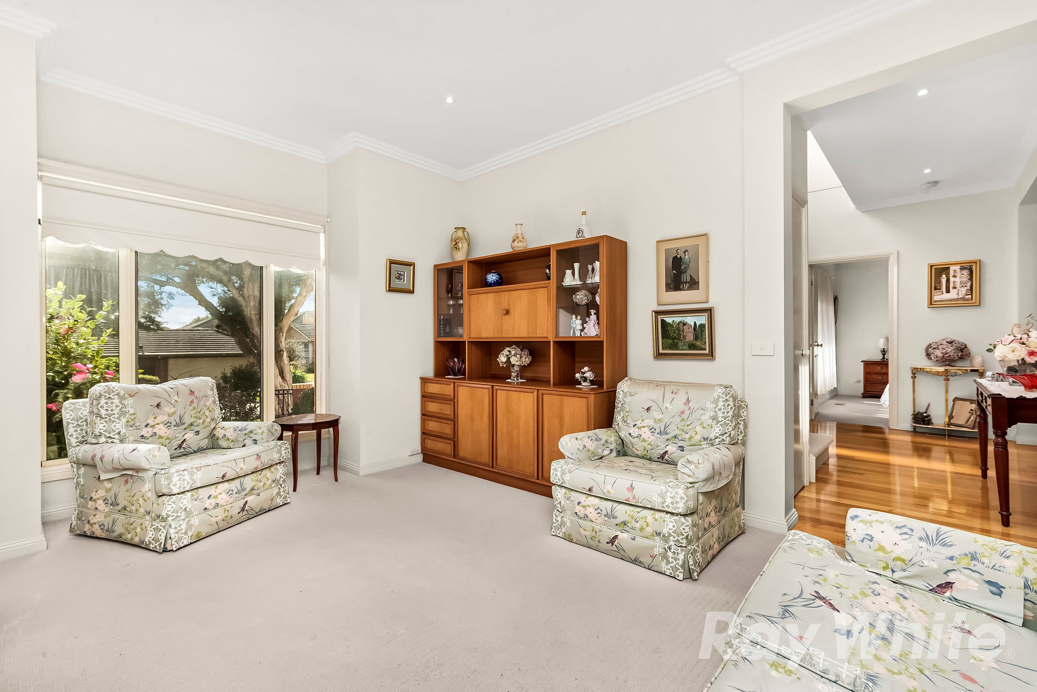 16 Kwinana Street, Glen Waverley VIC 3150, Glen Waverley - Thumbnail 2