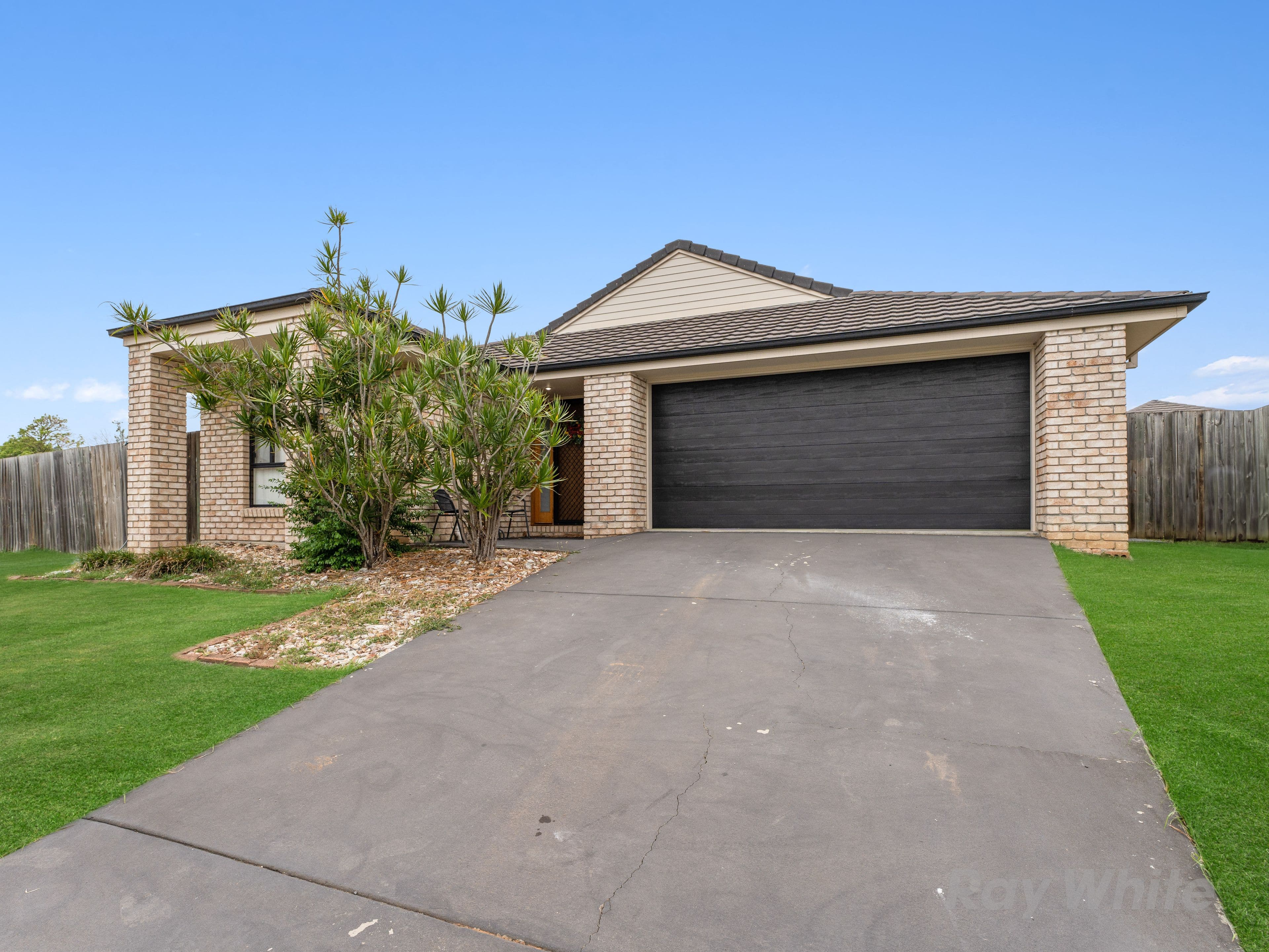 23 Windermere Street, Raceview QLD 4305, Raceview - Thumbnail 2