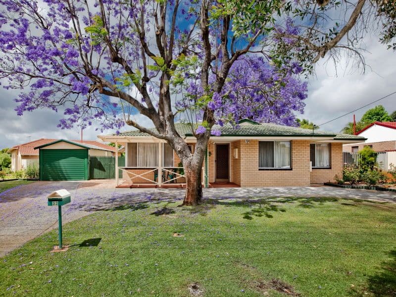 32 Holmwood Way, EMBLETON WA 6062, Embleton - Thumbnail 2