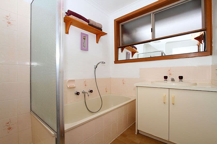 4 Pickworth Drive, MILL PARK VIC 3082, Mill Park - Thumbnail 7