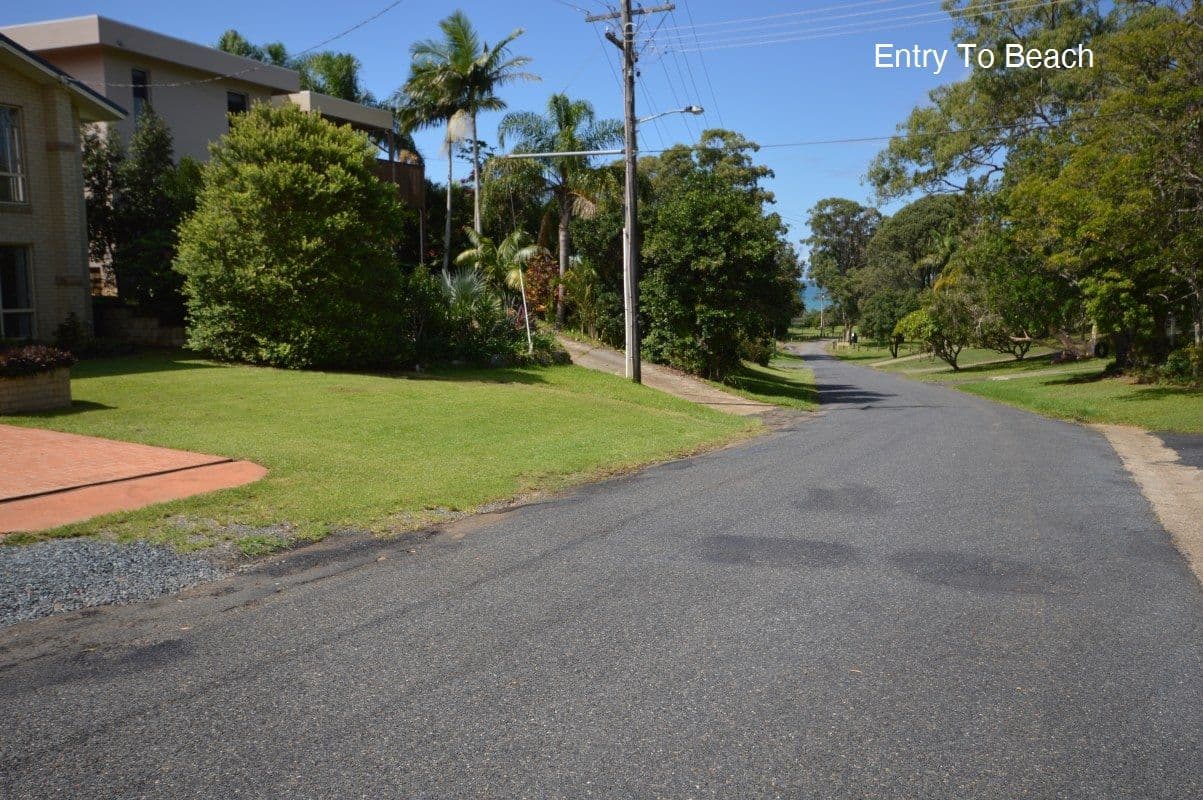 37 Norman Hill Drive, KORORA NSW 2450, Korora - Thumbnail 5