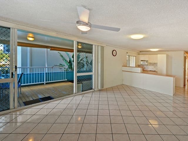 Unit 1 'Capeview' 28 Orvieto Terrace, KINGS BEACH QLD 4551, Kings Beach - Thumbnail 2