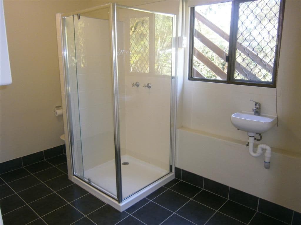 46 Avenell Street, AVENELL HEIGHTS QLD 4670, Avenell Heights - Thumbnail 3