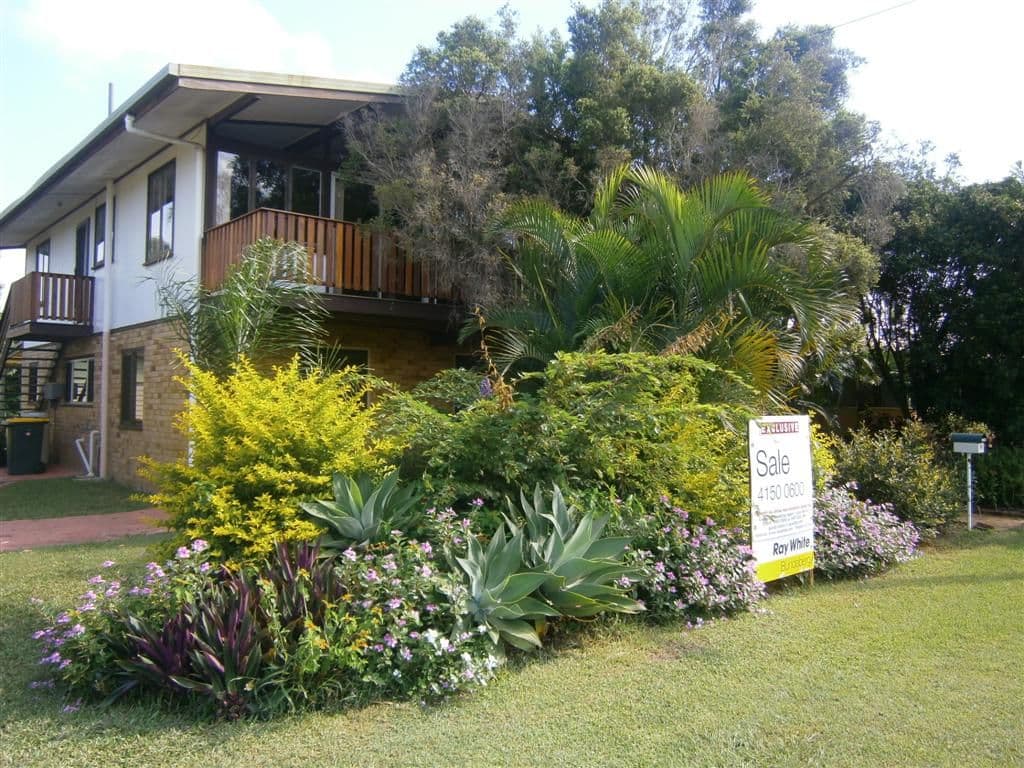 46 Avenell Street, AVENELL HEIGHTS QLD 4670, Avenell Heights - Thumbnail 5