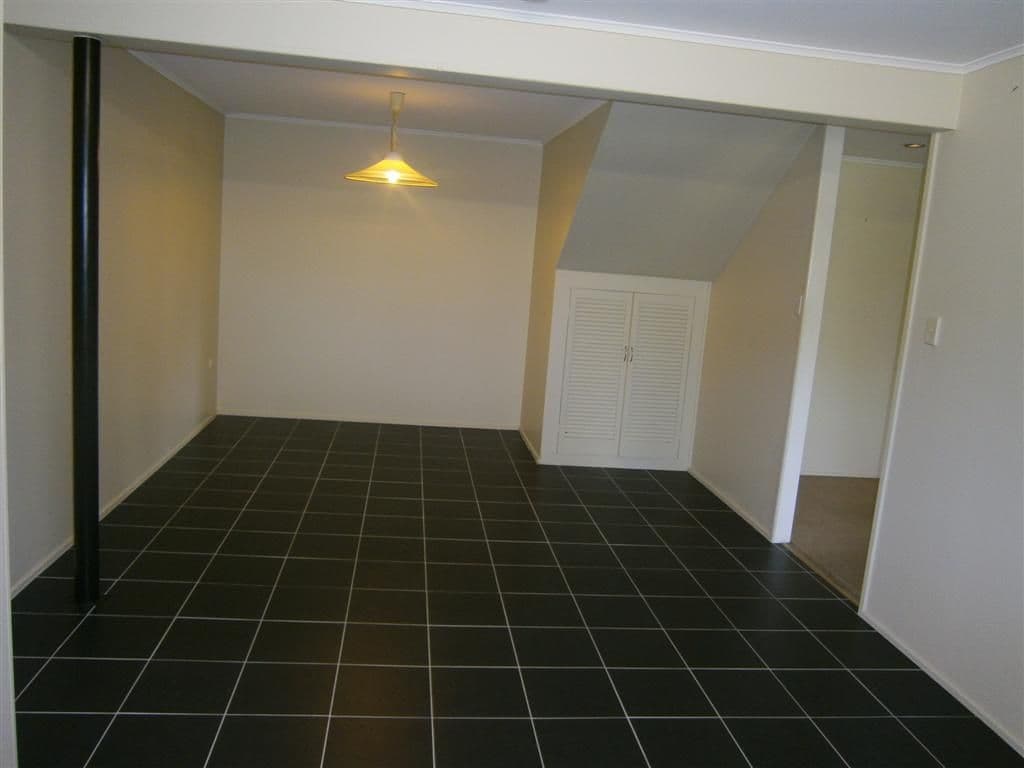 46 Avenell Street, AVENELL HEIGHTS QLD 4670, Avenell Heights - Thumbnail 8