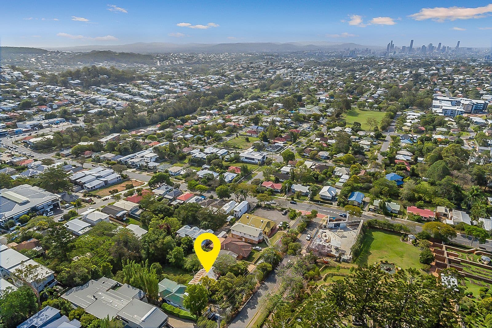 15 Crest Street, Mount Gravatt East QLD 4122, Mount Gravatt East - Thumbnail 3