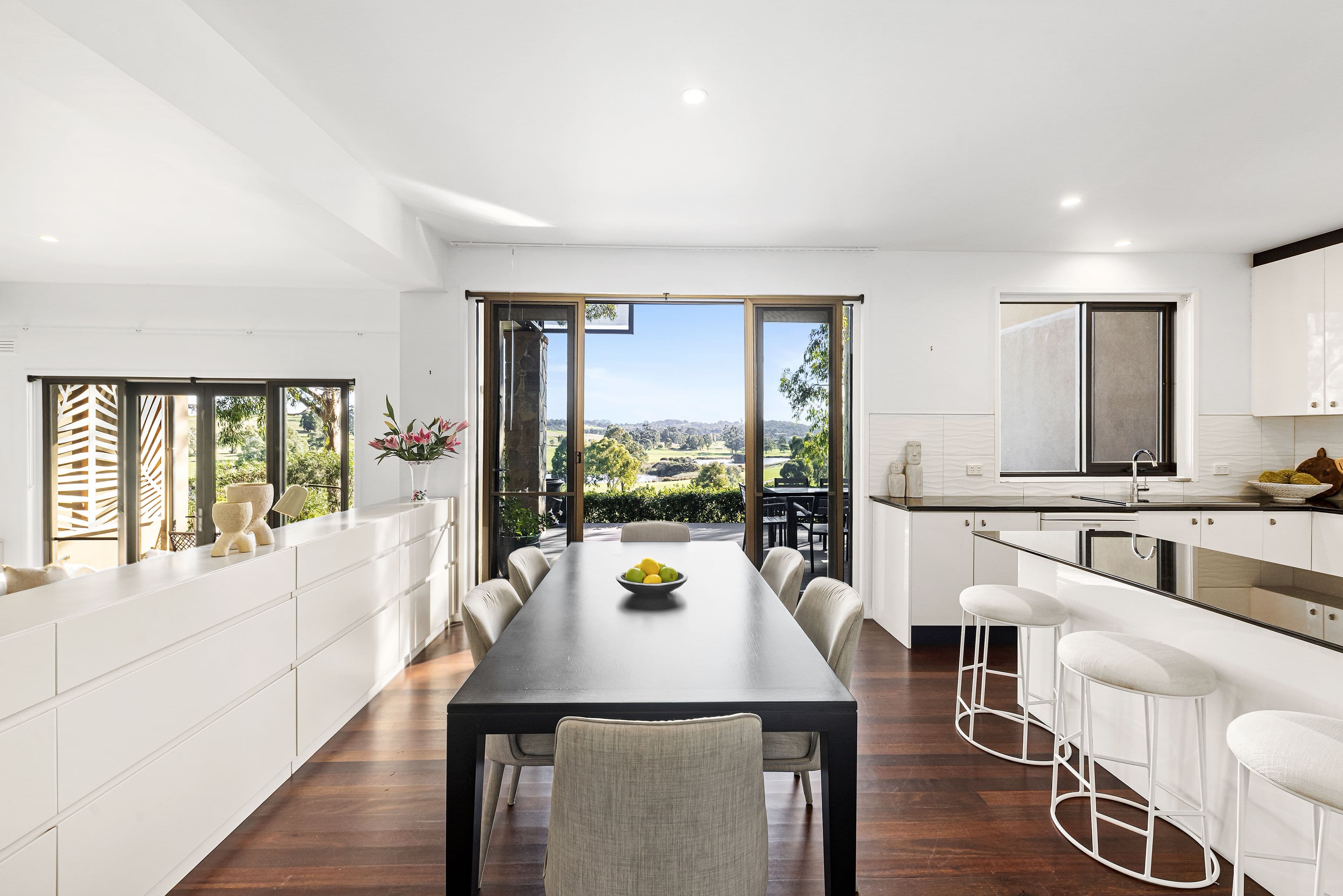 2 Turnberry Lane, Chirnside Park VIC 3116, Chirnside Park - Thumbnail 3