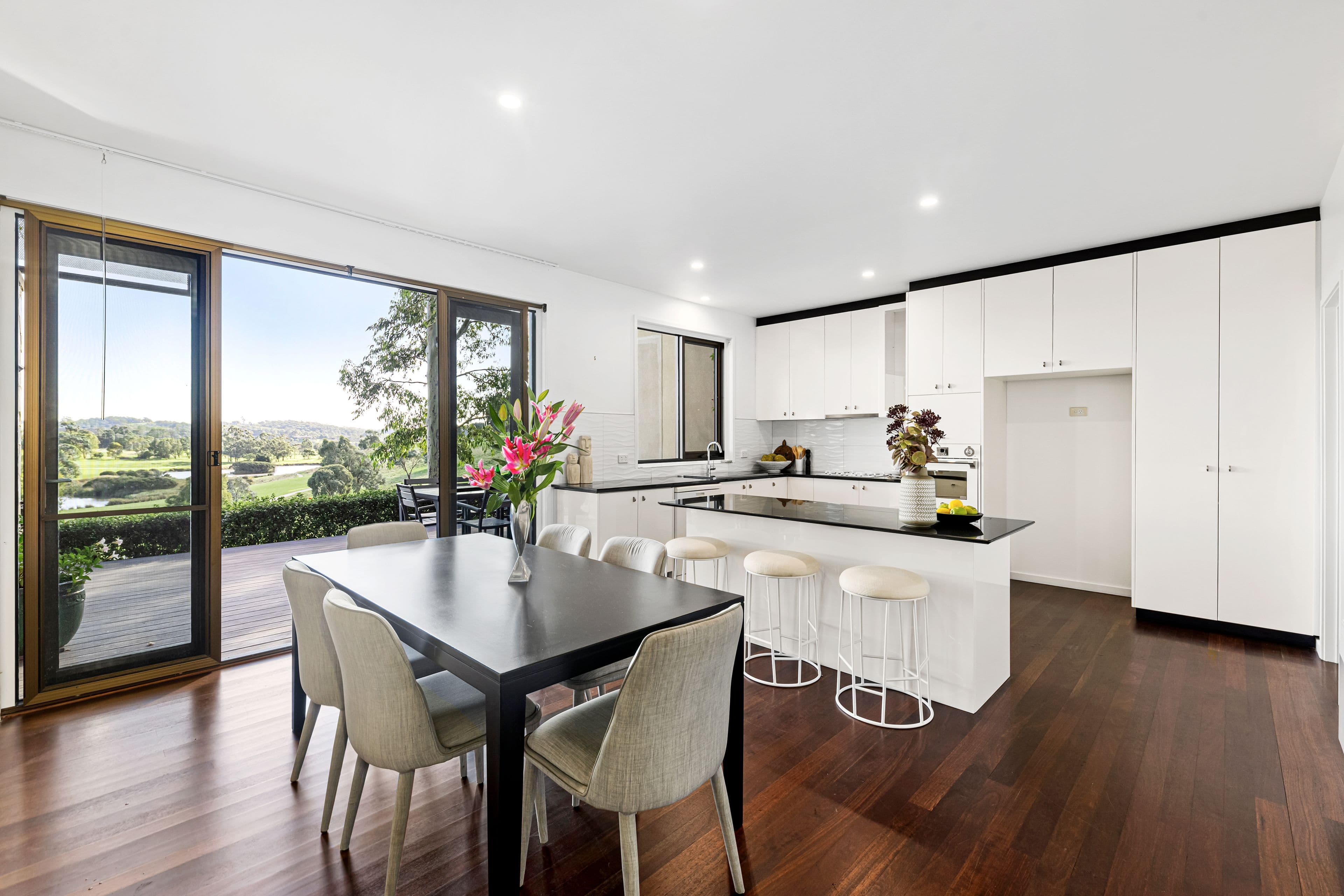 2 Turnberry Lane, Chirnside Park VIC 3116, Chirnside Park - Thumbnail 7