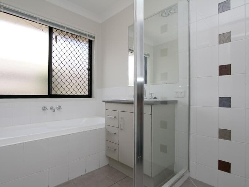 29 Greenwich Drive, BALD HILLS QLD 4036, Bald Hills - Thumbnail 7