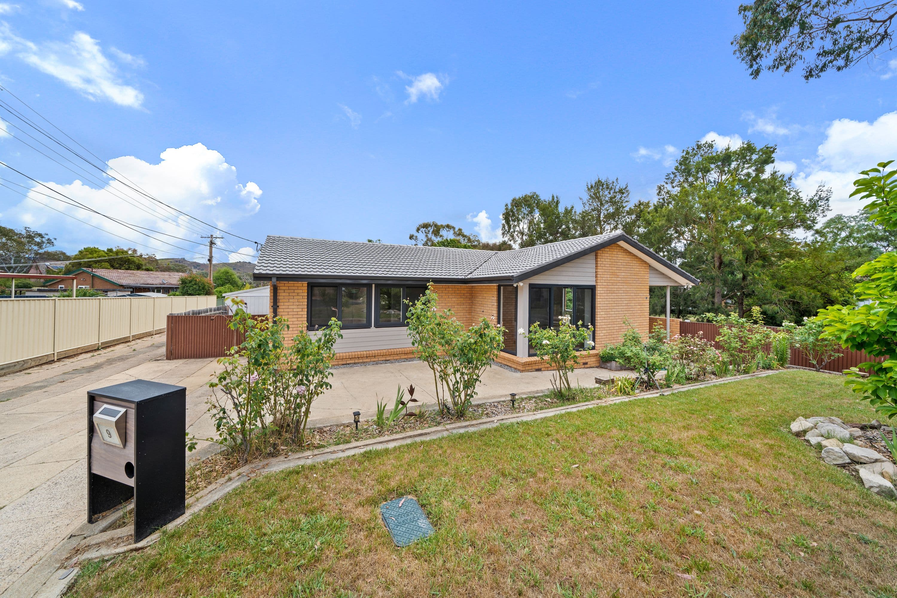 9 Mauger Place, Wanniassa ACT 2903, Wanniassa - Image 1