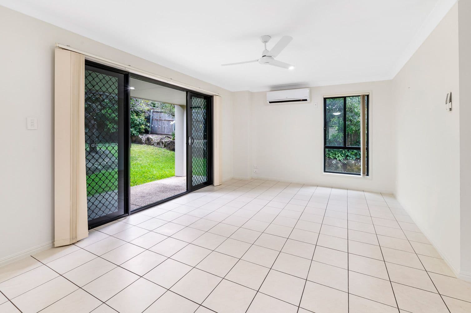 43 Mada Drive, Upper Coomera QLD 4209, Upper Coomera - Thumbnail 5