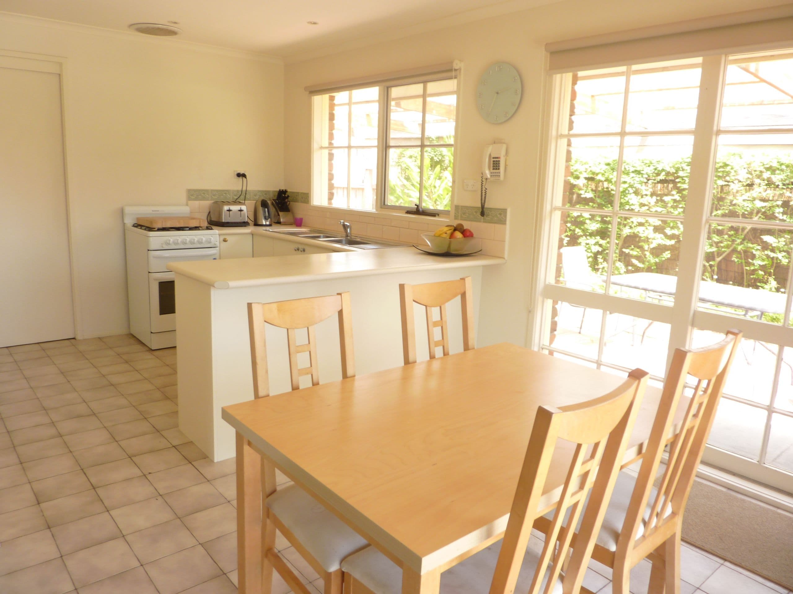 2 Lautrec Street, Frankston VIC 3199, Frankston - Thumbnail 7