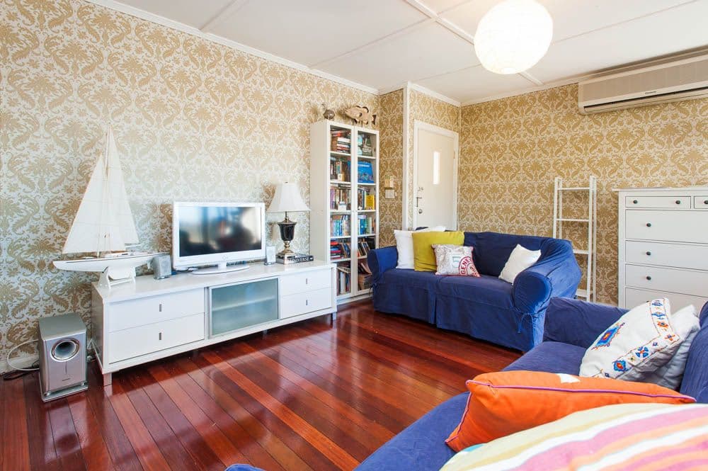 38 Hockings Street, HOLLAND PARK WEST QLD 4121, Holland Park West - Thumbnail 2