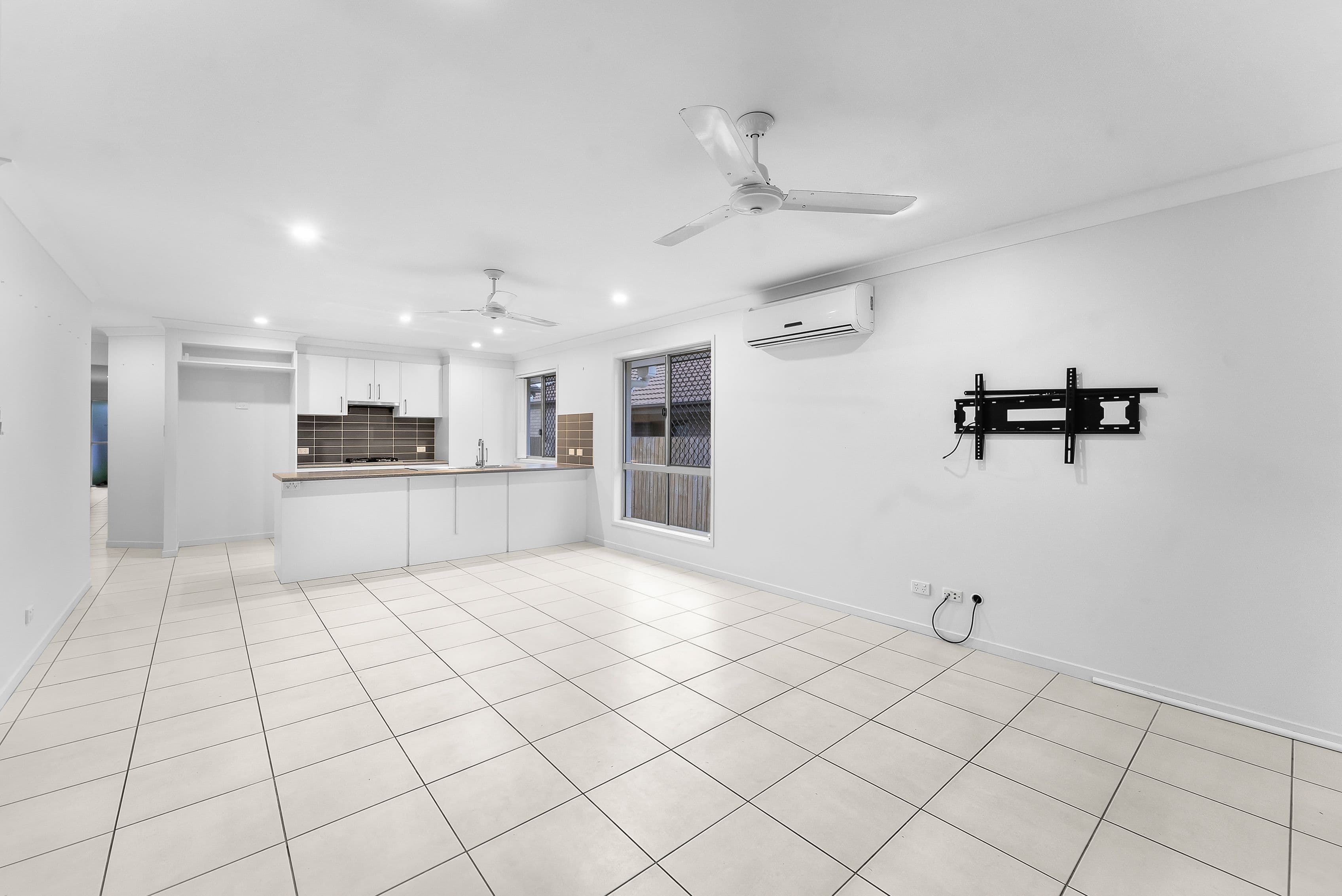 3 Mcilwaith Street, North Lakes QLD 4509, North Lakes - Thumbnail 5