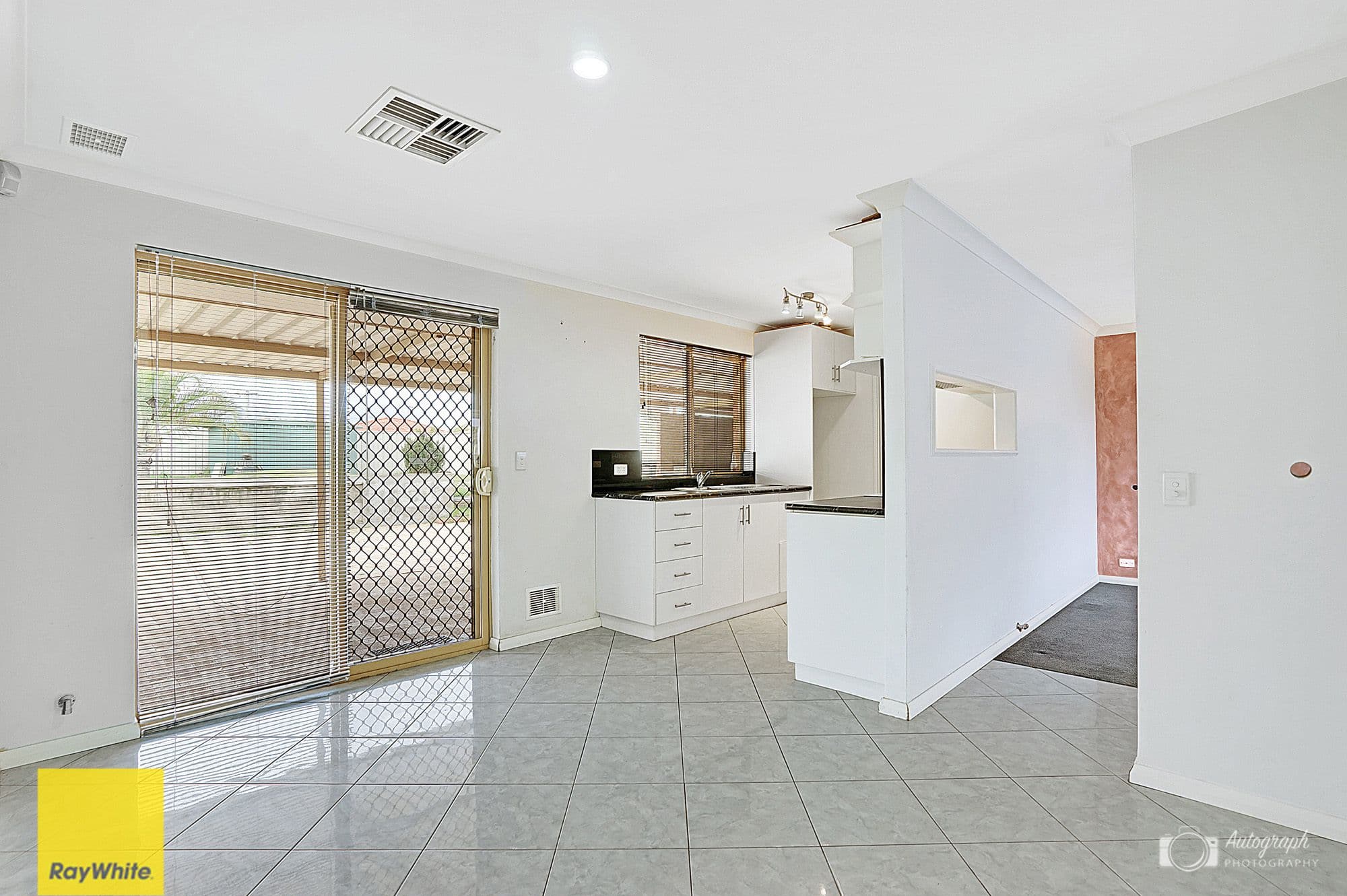 21 Liquidambar Heights, Mirrabooka WA 6061, Mirrabooka - Thumbnail 7