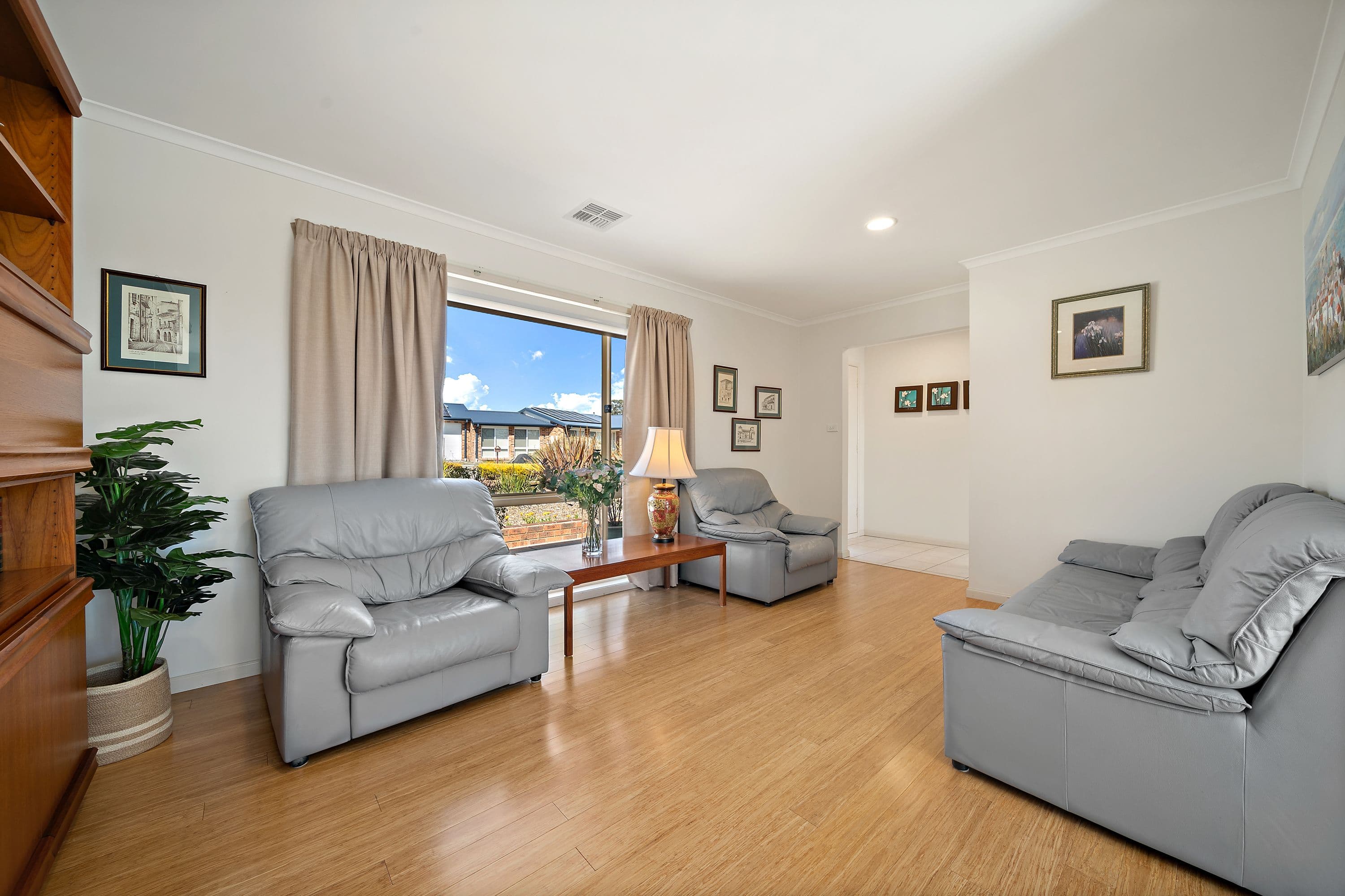 11 Smeaton Circuit, Banks ACT 2906, Banks - Thumbnail 4